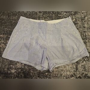 J.Crew Pleated Short in Stripe Women’s Size 6 Blue & White 100% Cotton
